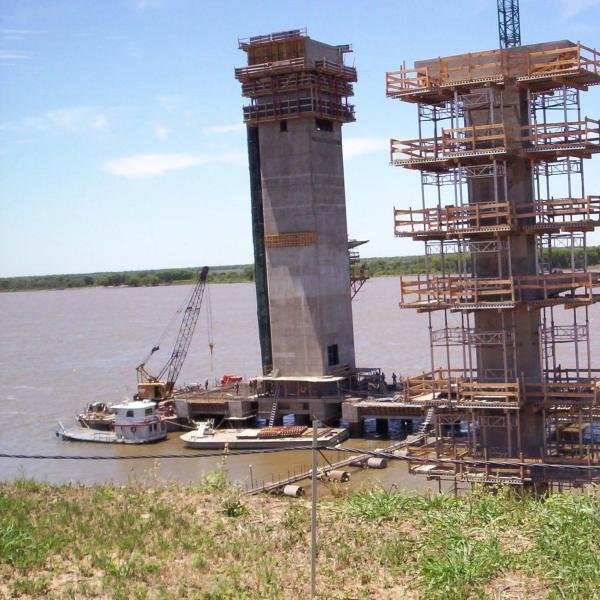 Ingenieria construccion y montaje ampliacion Puerto Renov