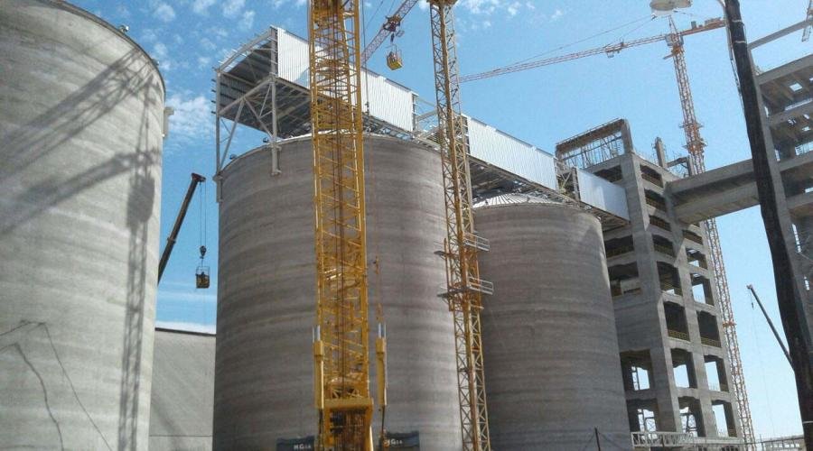 Ingenieria, Construcción y Montaje Nuevo Puerto AGD