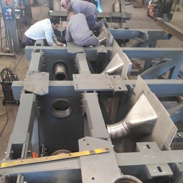 Ingeniería y construcción de bastidor, vigas de apoyo del Vibramold colada continua Siderca
